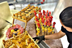 Finger-Food-Dubai-Boat-Catering-101