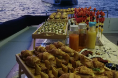 Finger-Food-Dubai-Boat-Catering-2