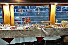 Finger-Food-Dubai-Boat-Catering-27